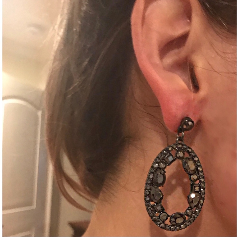 🛍Vintage marcasite simply Vera earrings🌟 PRICE IS FIRM!!!